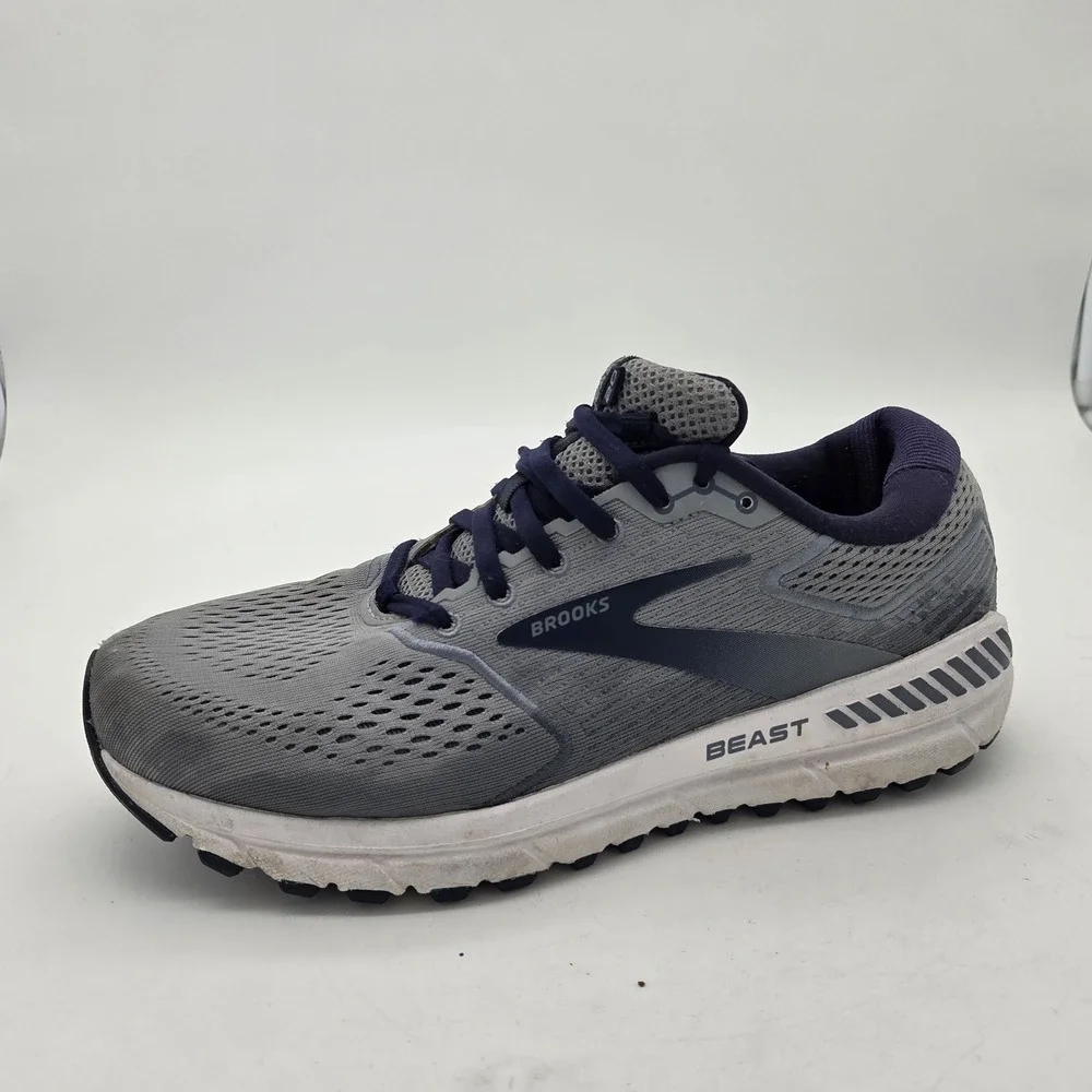 BROOKS Beast 20 Mens Running Shoes Mesh Sz 10 2E (Wide) Gray/White/Navy